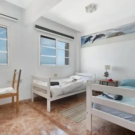 Apartment Bright In 90m² Sea View