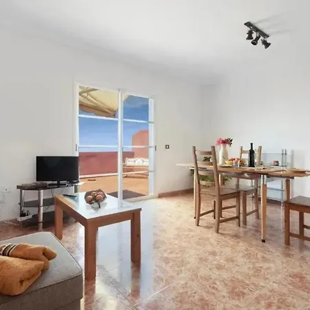 Bright In 90m² Sea View Apartment Puerto de la Cruz (Tenerife)